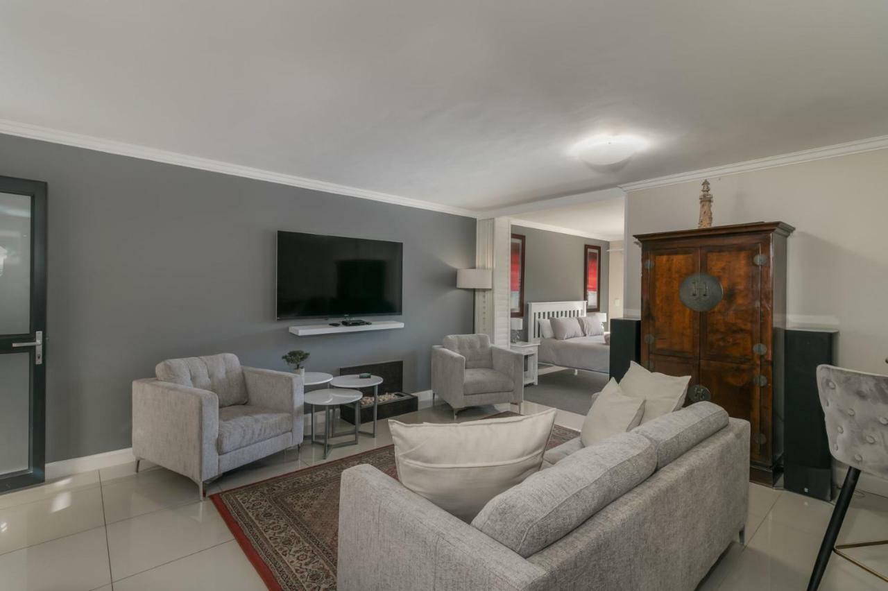 Blue Moon Apartments Knysna Zewnętrze zdjęcie